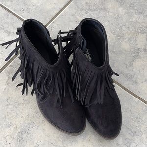 Black fringe booties